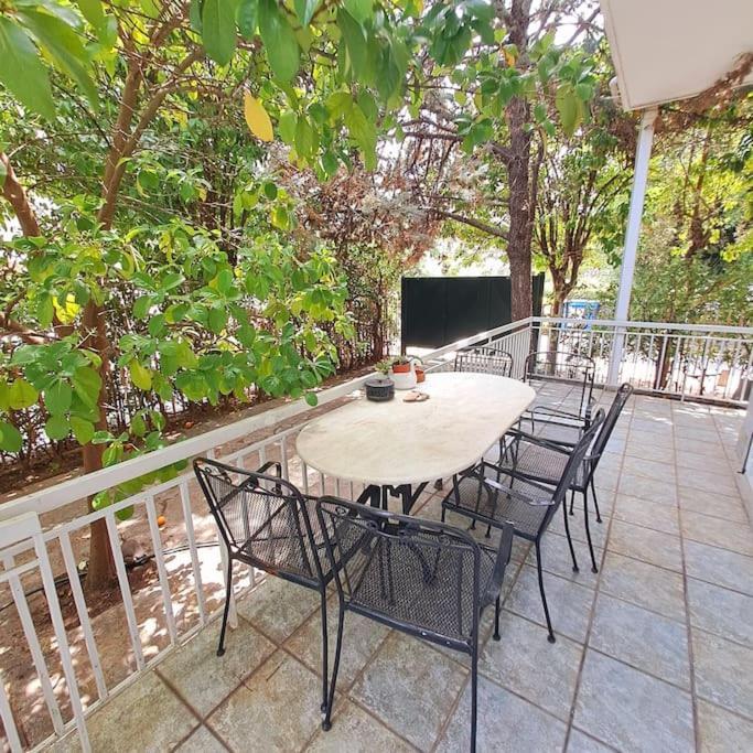20' From The Airport,20' From The Center Of Athens Leilighet Eksteriør bilde